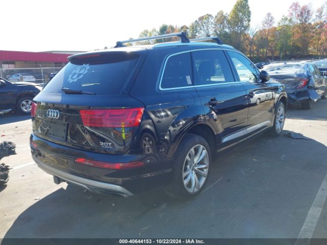 WA1LAAF72JD014717 Audi Q7 3.0t Premium
