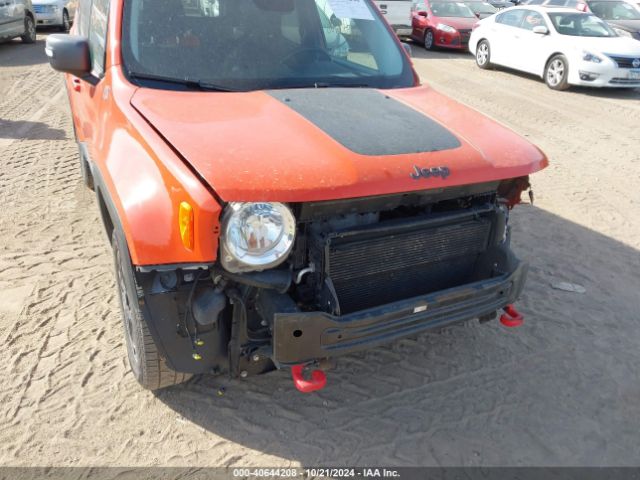 ZACCJBCT8GPD70712 Jeep Renegade Trailhawk