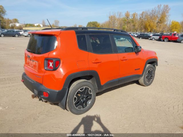 ZACCJBCT8GPD70712 Jeep Renegade Trailhawk