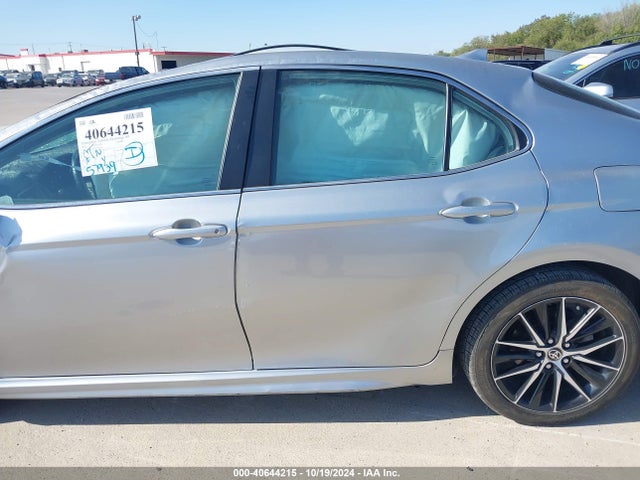 Toyota CAMRY SE 2022 4T1G11AK5NU708600 Image 13