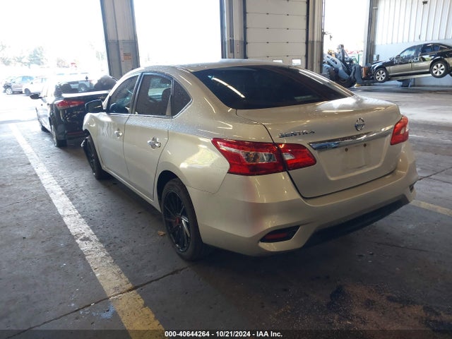 Nissan SENTRA S 2018 3N1AB7APXJY246793 Image 3