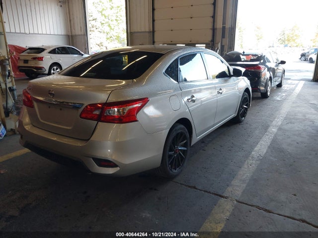 Nissan SENTRA S 2018 3N1AB7APXJY246793 Image 4