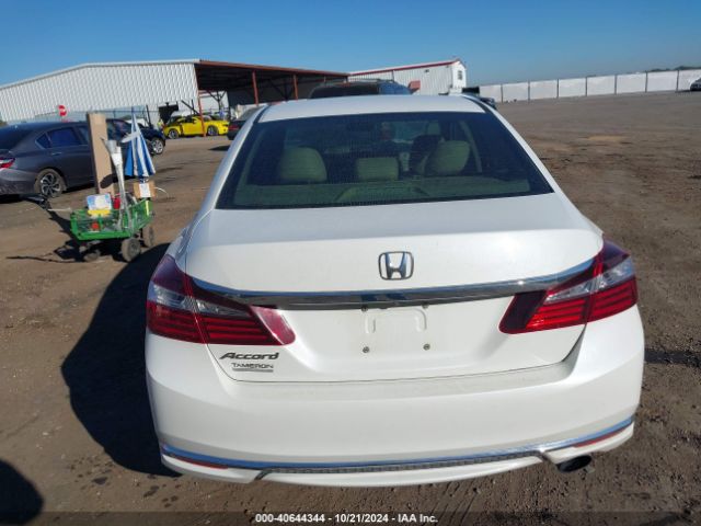 1HGCR2F3XHA275768 Honda ACCORD LX