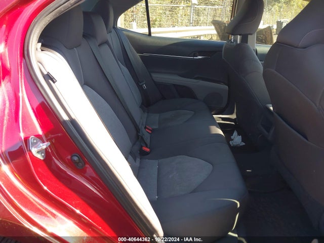Toyota CAMRY LE 2021 4T1C11AK3MU557320 Image 8