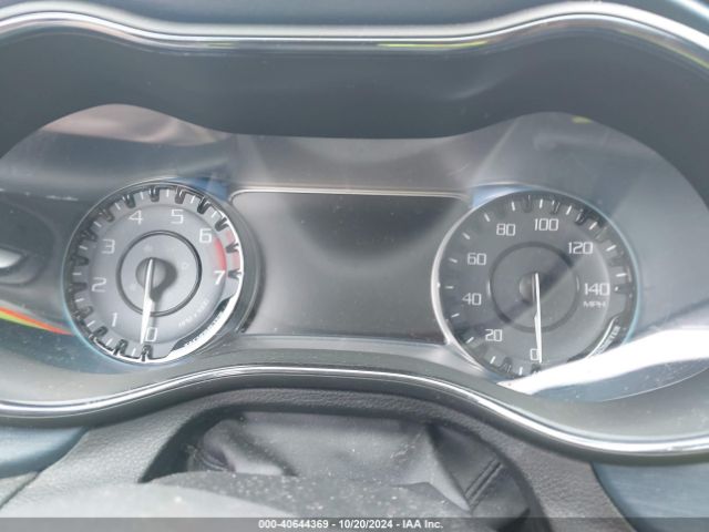 1C3CCCBB0FN555258 Chrysler 200 S