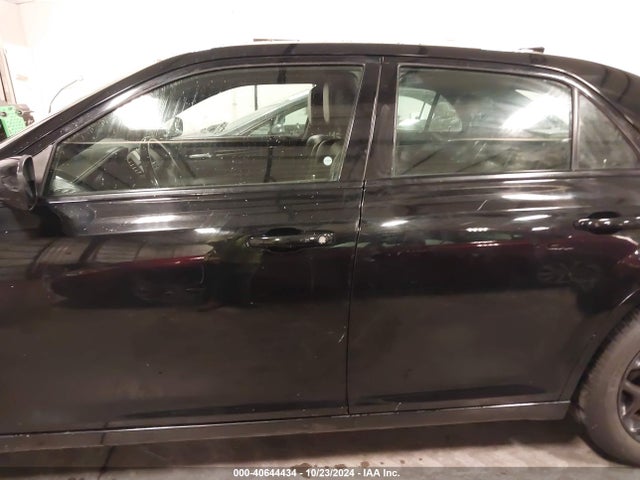 Chrysler 300 300s Awd 2019 2C3CCAGG2KH569805 Image 15