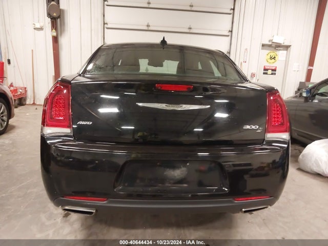 Chrysler 300 300s Awd 2019 2C3CCAGG2KH569805 Image 17