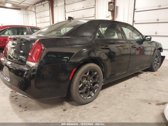 2C3CCAGG2KH569805 Chrysler 300 300s Awd