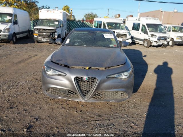 ZARFAEDN2H7540856 Alfa Romeo Giulia Awd