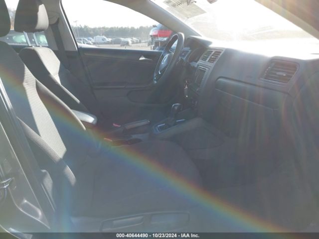 3VW267AJXGM401695 Volkswagen Jetta 1.4t S