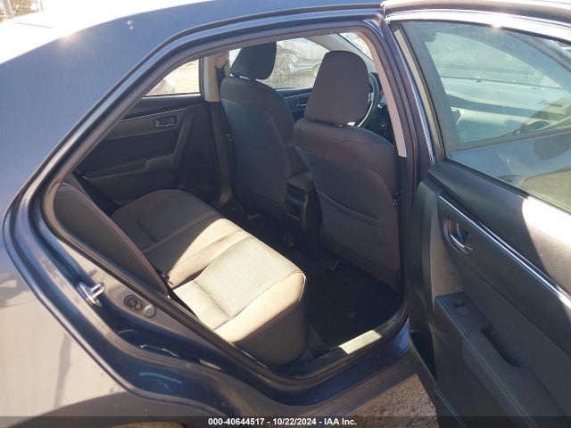 Toyota COROLLA LE 2018 5YFBURHE4JP813804 Image 8