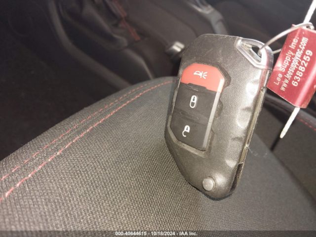 1C4HJXCG6JW168483 Jeep Wrangler Rubicon 4x4
