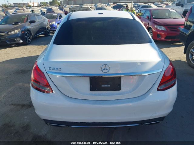 55SWF4JB1FU089859 Mercedes-Benz C 300 Luxury/sport