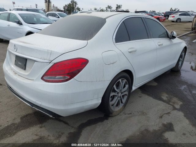 55SWF4JB1FU089859 Mercedes-Benz C 300 Luxury/sport