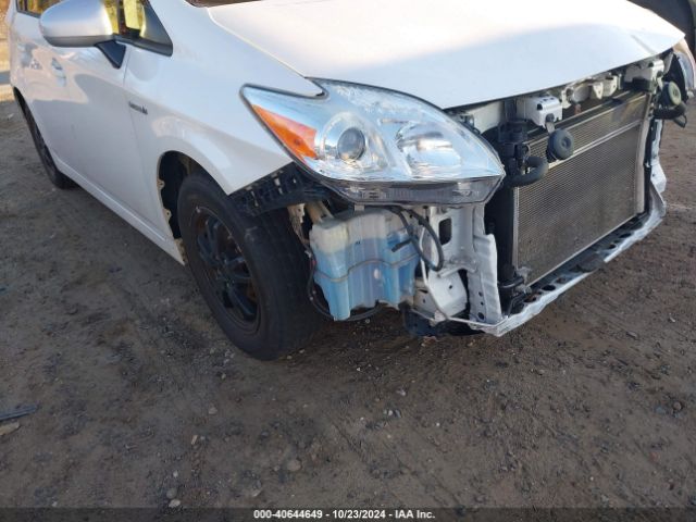 JTDKN3DUXE0360621 Toyota Prius