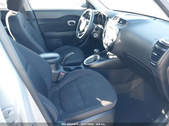 KIA Soul 2016 KNDJN2A29G7822198 Image 5