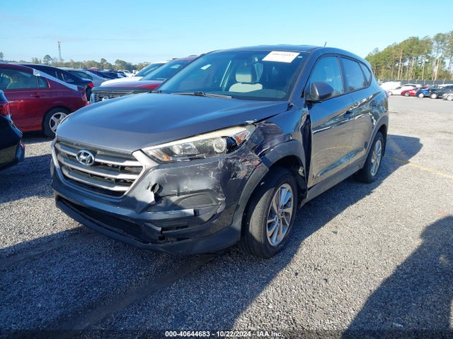 Hyundai TUCSON SE 2016 KM8J23A44GU136017 Image 2