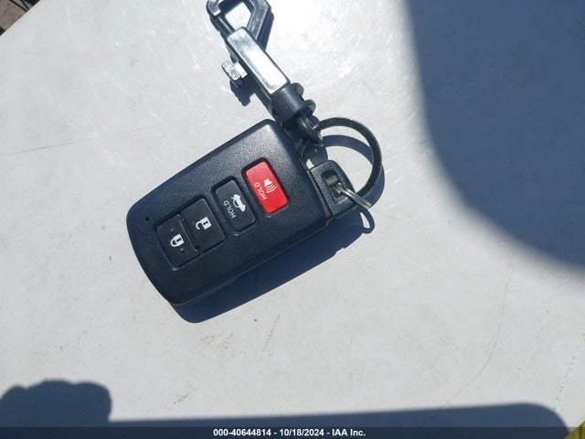 Toyota Corolla Se/xse 2018 5YFBURHEXJP822801 Image 11