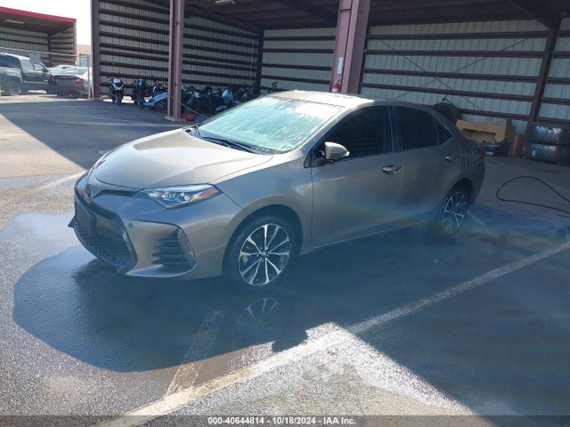 Toyota Corolla Se/xse 2018 5YFBURHEXJP822801 Image 2