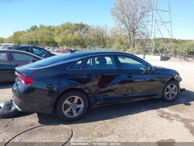 5XXG14J26NG142555 KIA K5 LXS