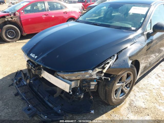 5XXG14J26NG142555 KIA K5 LXS