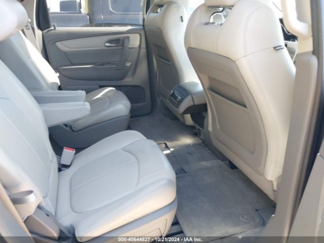1GNKRHKD5FJ117404 Chevrolet Traverse 2lt