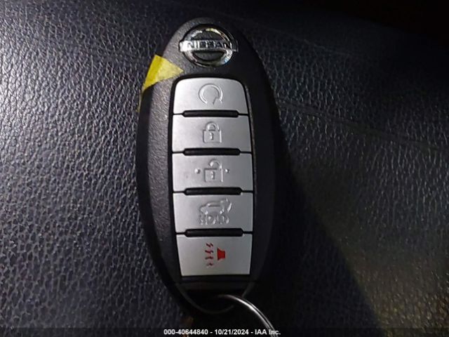 5N1AR2MM7EC682282 Nissan Pathfinder Sl