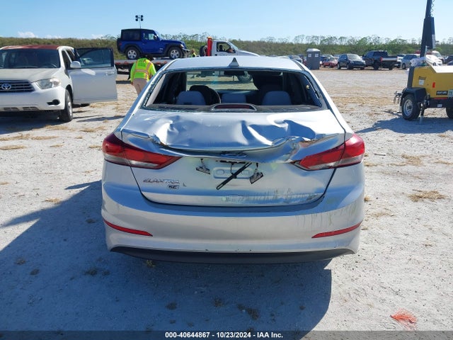 Hyundai ELANTRA SE 2017 5NPD74LF8HH206539 Image 16