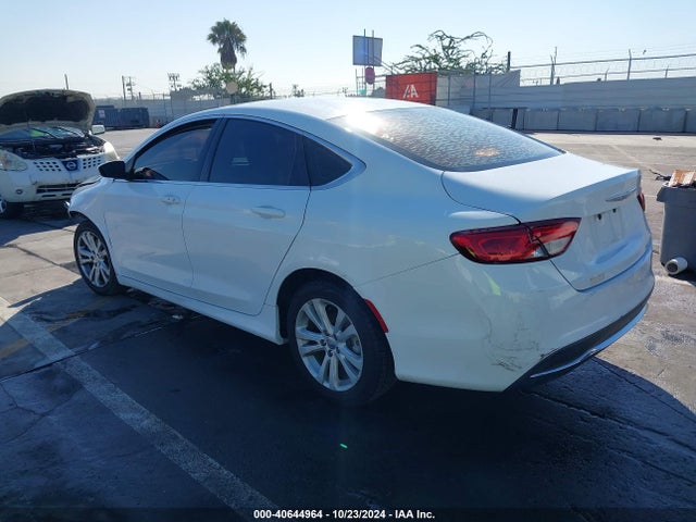 Chrysler 200 Limited 2015 1C3CCCAB4FN577782 Image 3