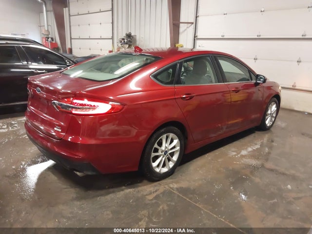 Ford FUSION SE 2019 3FA6P0HD0KR198939 Image 4