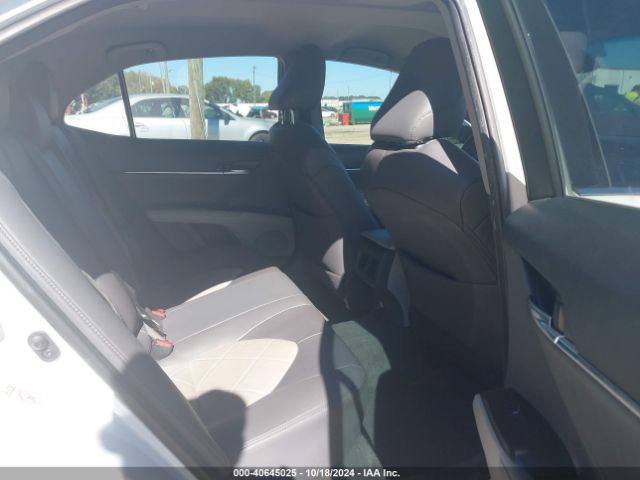 4T1B11HK9JU109340 Toyota CAMRY XLE