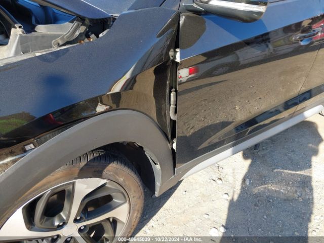 KM8J3CA29JU802310 Hyundai Tucson Value