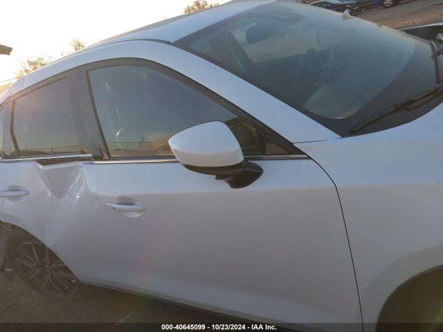 Mazda Cx-5 Grand Touring 2018 JM3KFADM6J1349550 Image 13