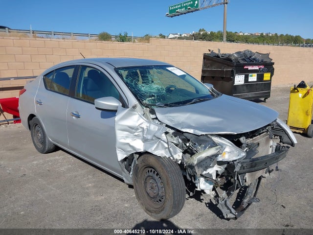2018 3N1CN7AP1JK429857 main image