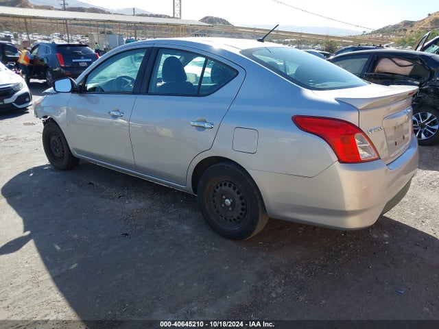 Nissan Versa 1.6 Sv 2018 3N1CN7AP1JK429857 Image 3