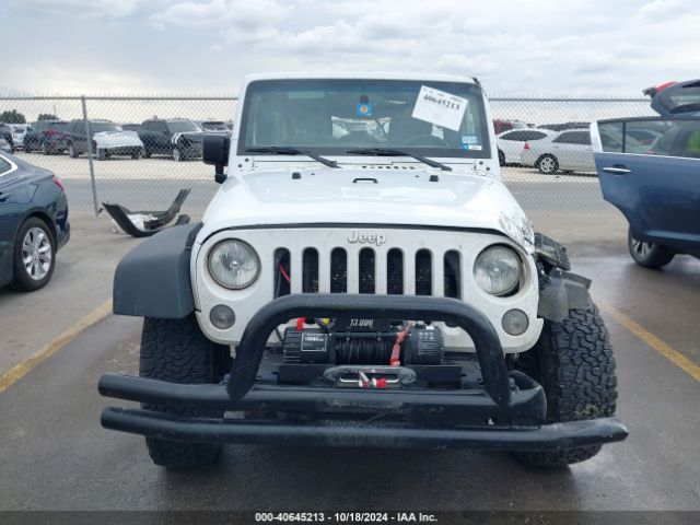 1C4BJWFG6FL552736 Jeep Wrangler Unlimited Rubicon