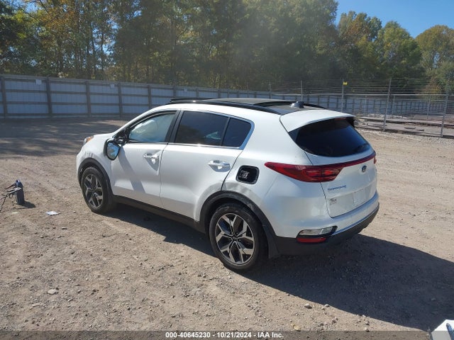 KIA Sportage Ex 2021 KNDPNCAC1M7935194 Image 3