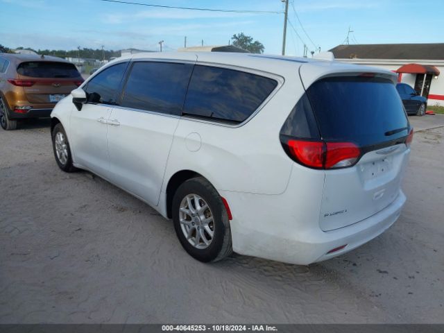 2C4RC1CG5HR677947 Chrysler Pacifica Lx
