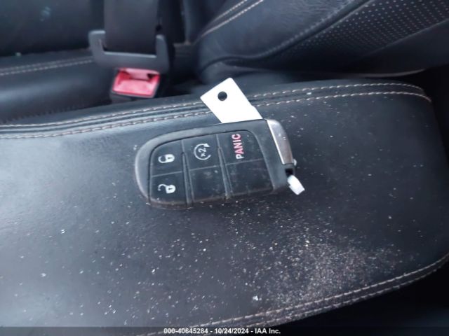 ZACCJADT2FPB27081 Jeep Renegade Limited
