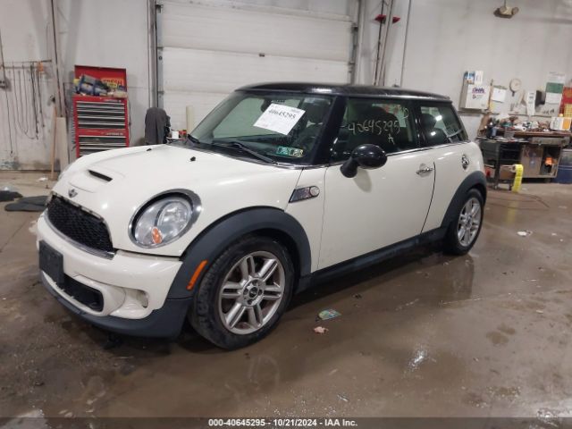 2012 MINI COOPER S WMWSV3C58CT385200 Photo 1