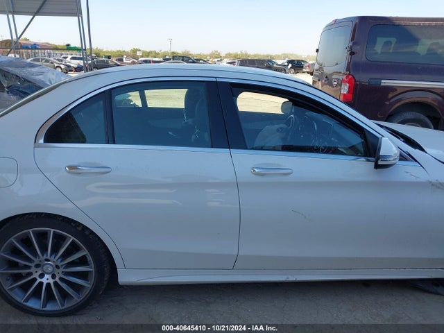 55SWF4JB8GU145538 Mercedes-Benz C 300 Luxury/sport
