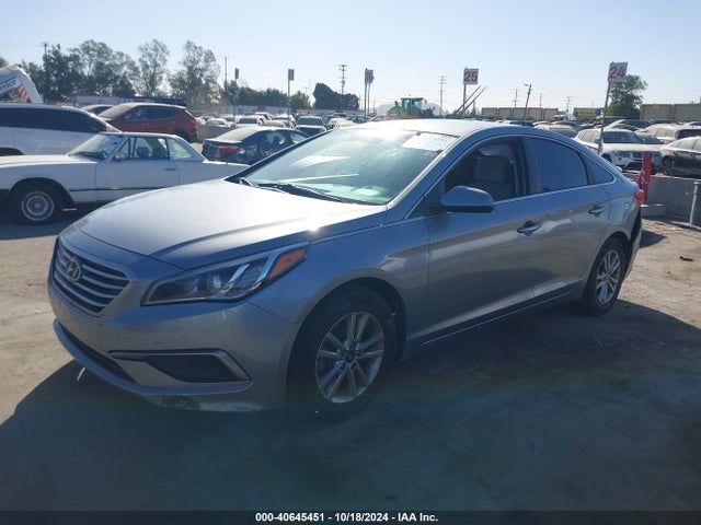 Hyundai SONATA SE 2016 5NPE24AF2GH362998 Image 2