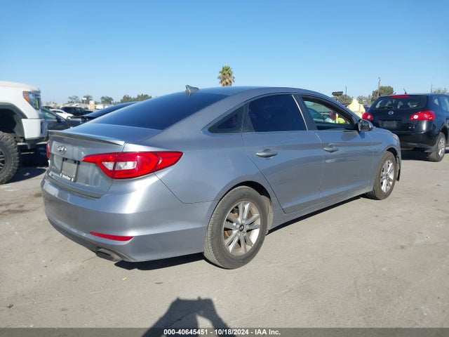 Hyundai SONATA SE 2016 5NPE24AF2GH362998 Image 4