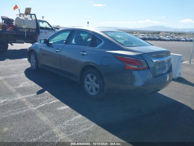1N4AL3AP2FC267257 Nissan Altima 2.5 S