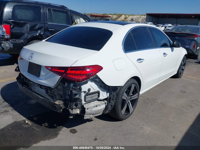 W1KAF4GB1PR093138 Mercedes-Benz C 300 Sedan