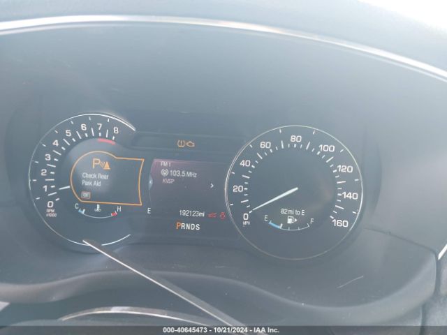 5LMCJ2C97GUJ28098 Lincoln MKC SELECT