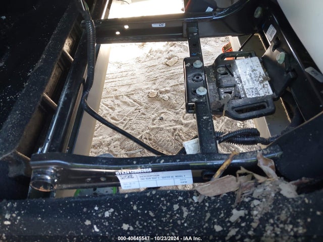 2024 TESLA MODEL Y 7SAYGDEE3RA286595 Photo 5