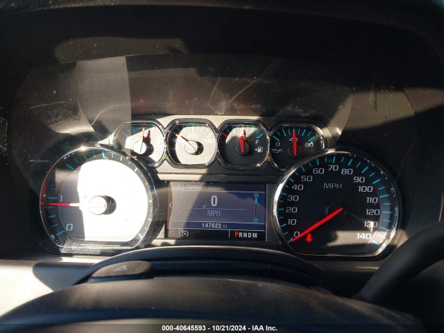 40645593 :رقم المزاد ، 1GNSKAKC1FR240492 vin ، 2015 Chevrolet Tahoe Ls مزاد بيع