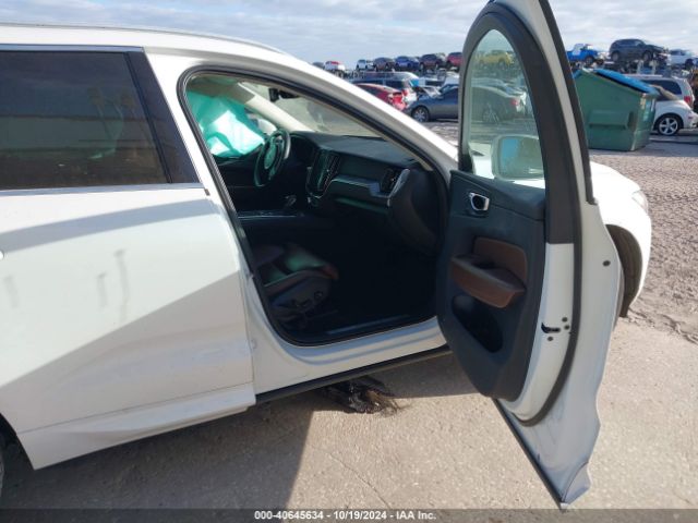 LYV102DKXKB218769 Volvo Xc60 T5 Momentum