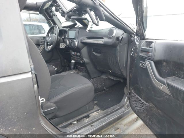 1C4AJWAG6HL646508 Jeep Wrangler Big Bear 4x4